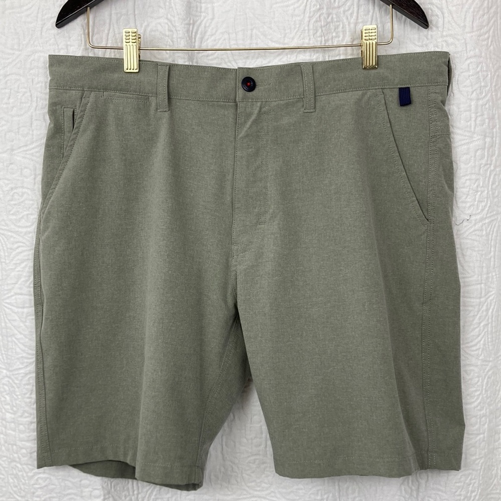 Halsey Sport Men’s Waypoint Hybrid Sport Short sz 36